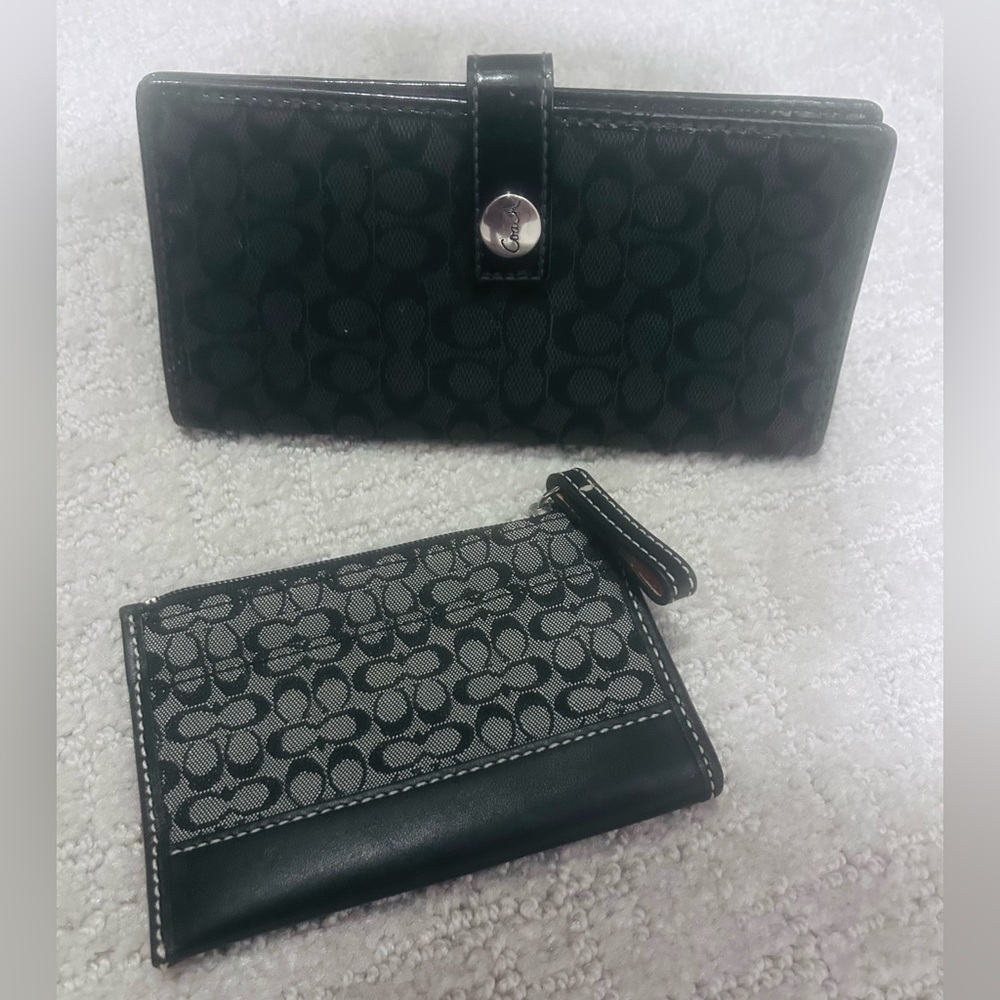 Coach wallet with card holder